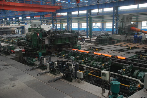 貴陽(yáng)無(wú)縫鋼管廠車間設(shè)備