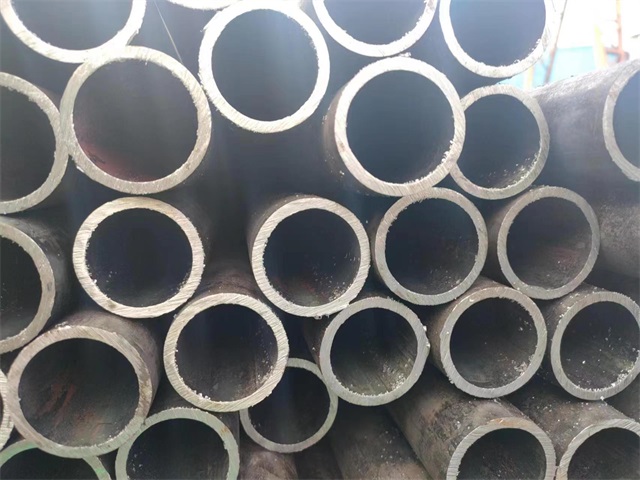 貴陽(yáng)27simn無(wú)縫鋼管廠
